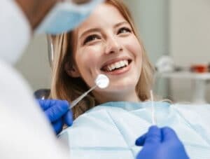Difference Between Restorative and Cosmetic Dentistry